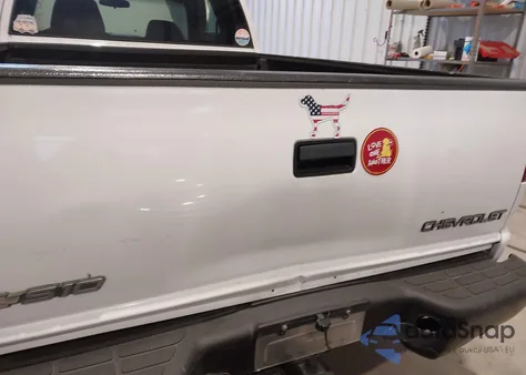 2003 Chevrolet S-10 Ls из США, поврежденный, VIN 1GCDT19XX38151139